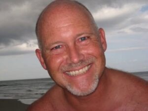 John Crae King Obituary, Death - Family Mourns Beloved Brother and Husband
